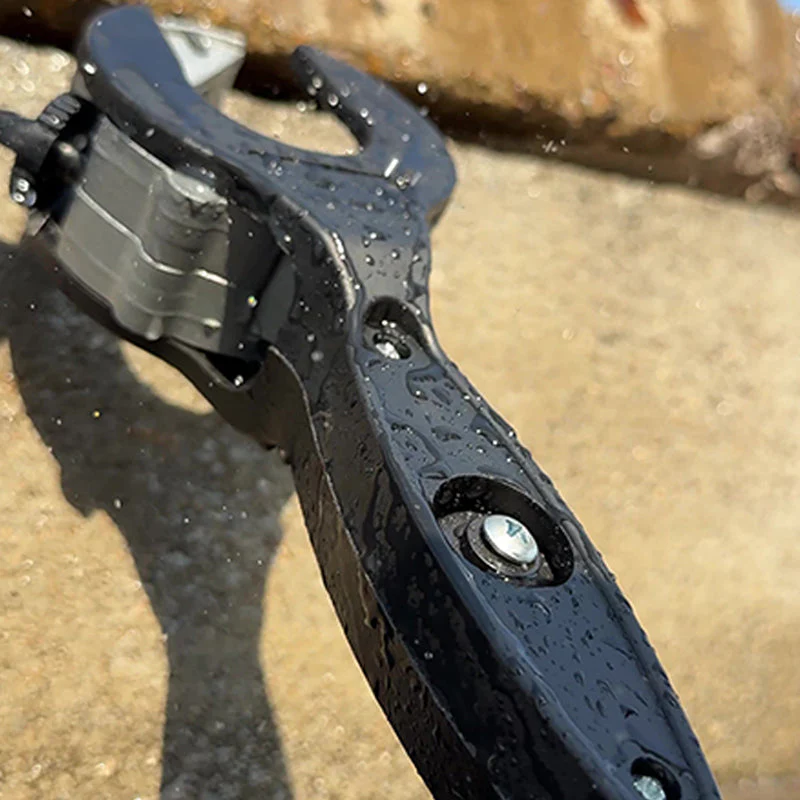 One-Hand Ratchet-Type Pipe Cutter - Image 6