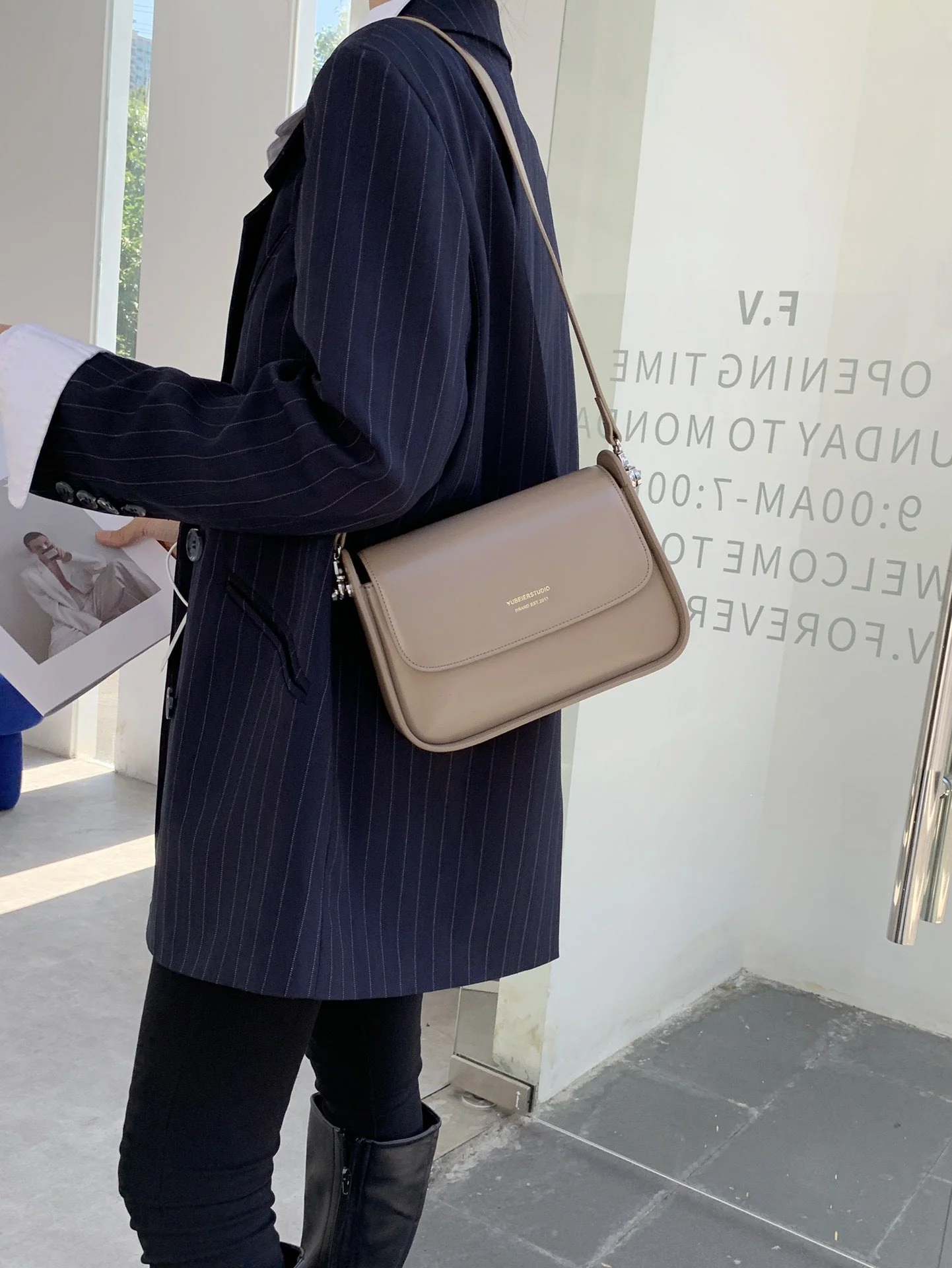 Handmade- High Quality Cowhide Small Leather Bag - Image 9