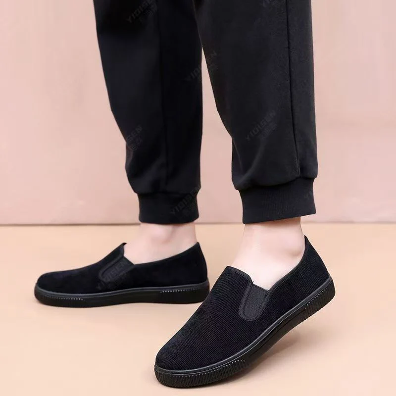 🎁HOT SALE 🎁🌟 Men’s Slip-On Breathable Soft Sole Shoes – Comfort & Style in Every Step! 👟💨 - Image 2